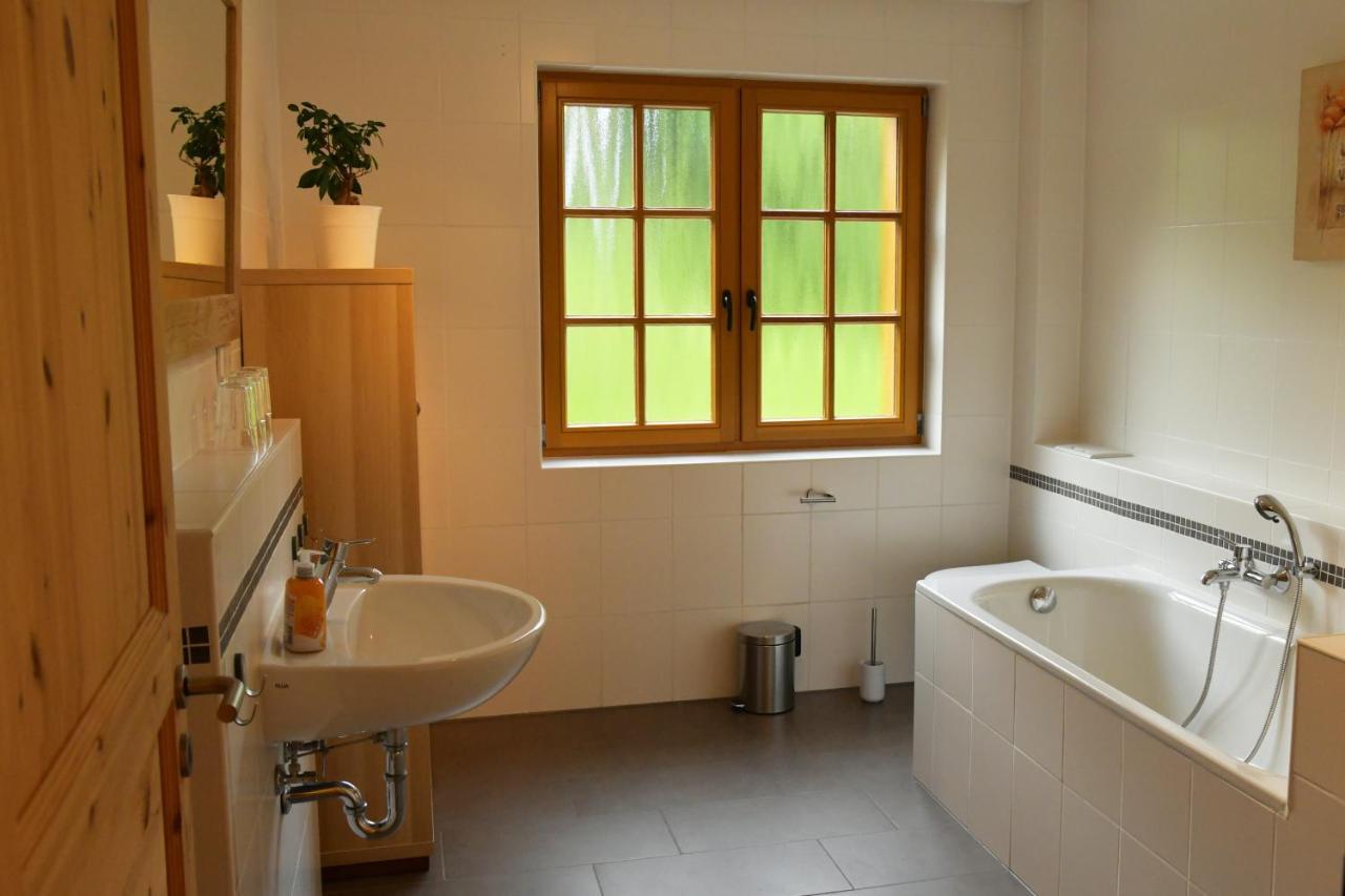 Haus Alpenrose Zum Vic Apartment Wermelskirchen Exterior photo